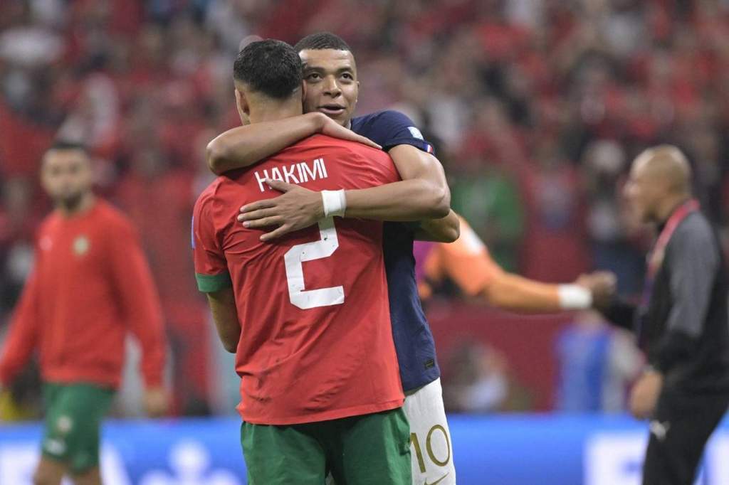 Kylian Mbappé dan Achraf Hakimi: Persahabatan di Balik Lapangan Hijau