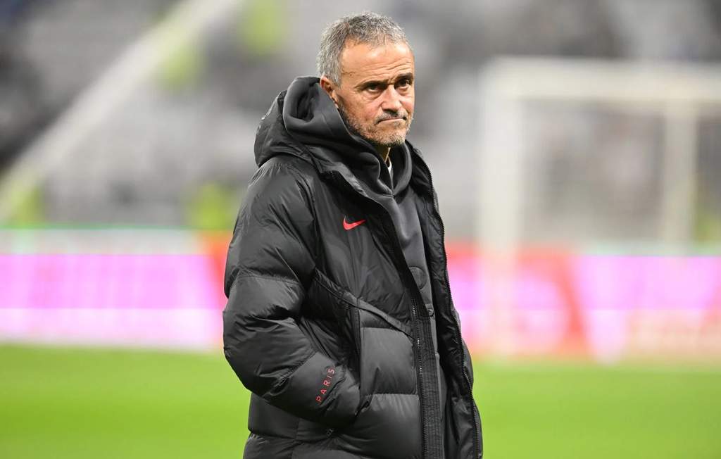 Luis Enrique Khawatirkan Dampak Penghargaan Individu Pemain PSG
